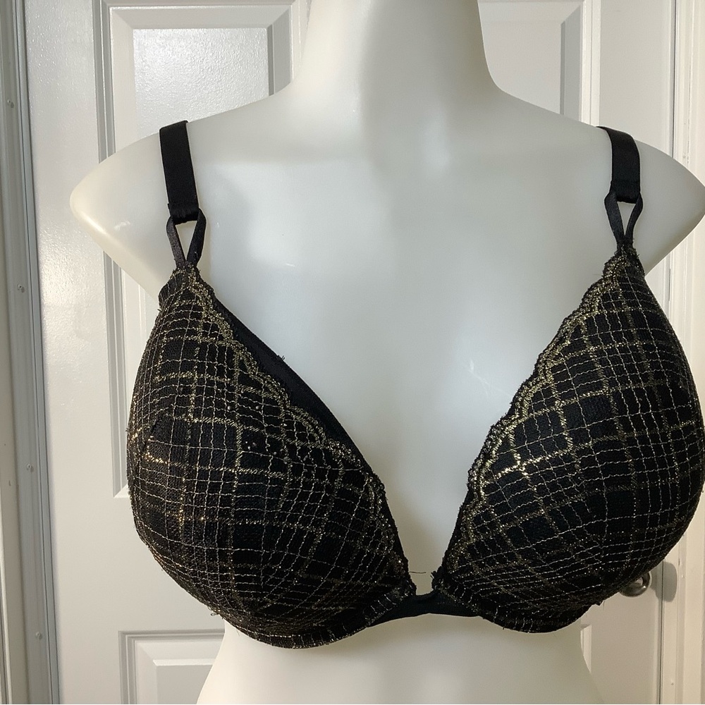 Victoria's Secret Black and Gold  push up Bra 38 DDD